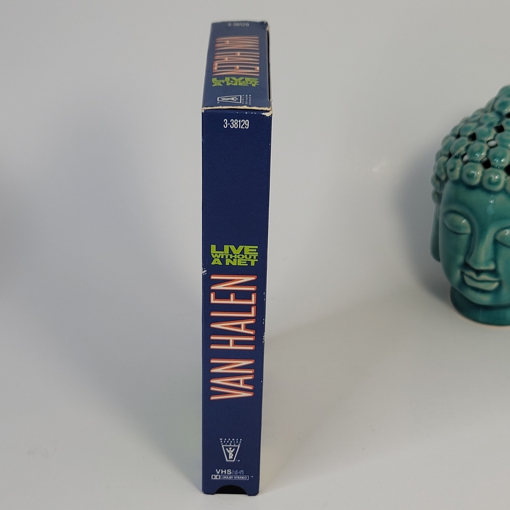 Van Halen VHS Video Cassette Tape Rare - Picture 4 of 9